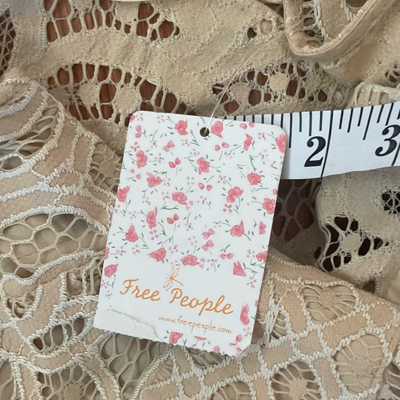 Free People Ivory One Million Lovers Mini Dress Size 10 NWT - Picture 14 of 16